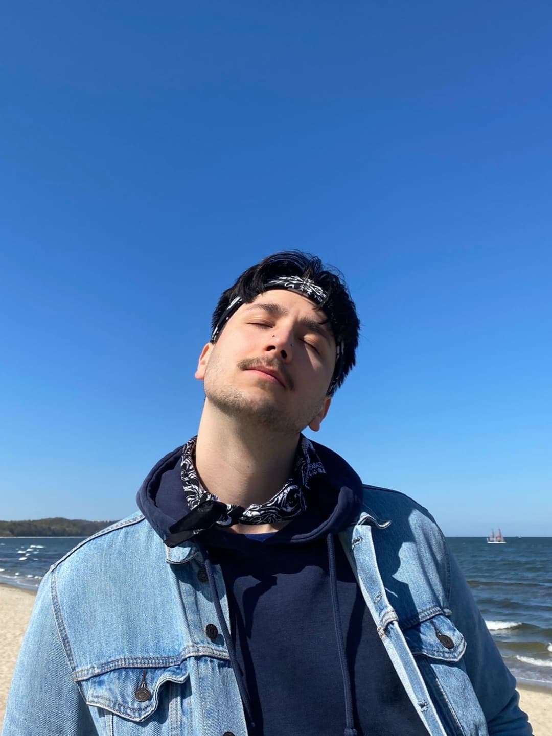 Mikołaj - o nas - MUMLA